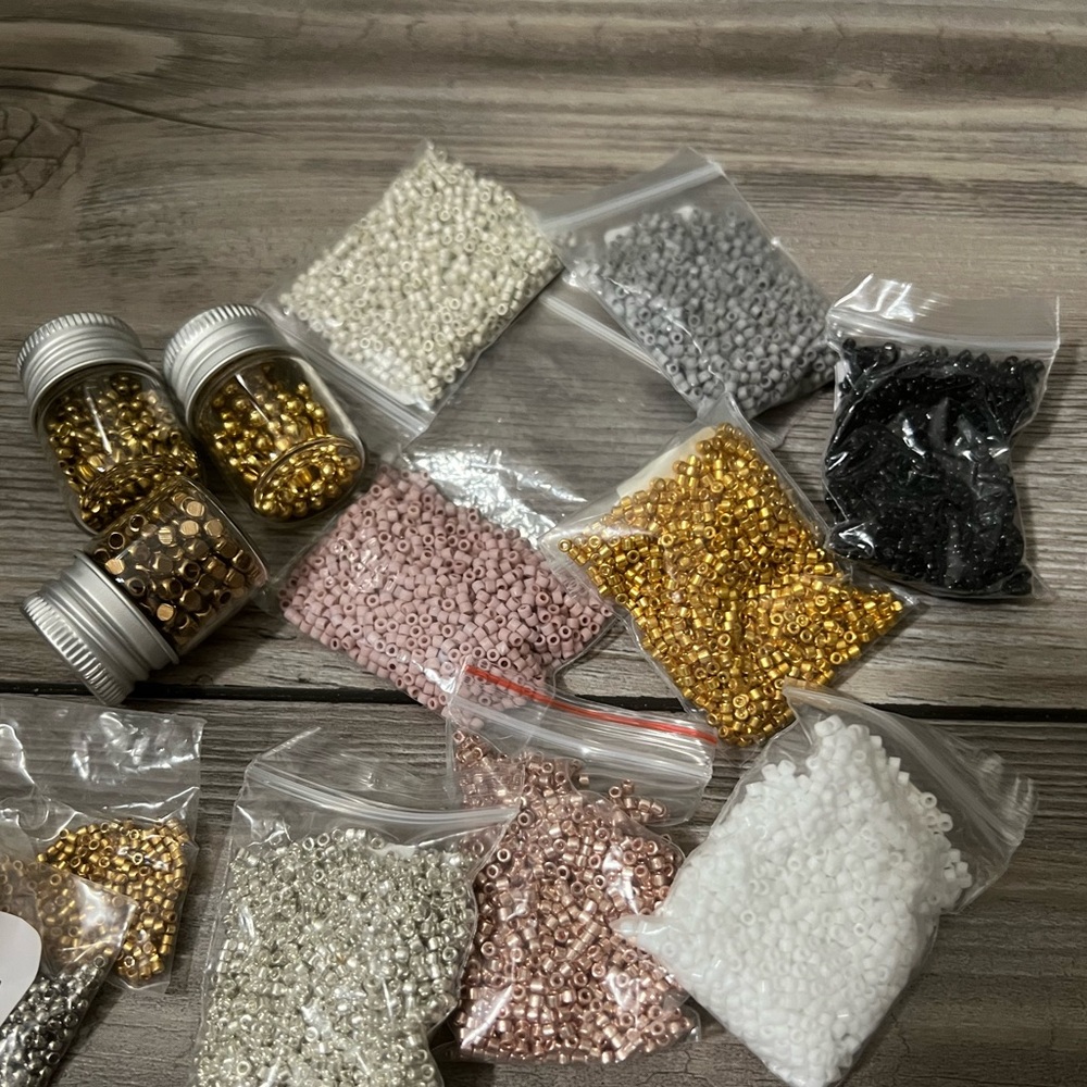 Bracelets - Picture 2 of 3